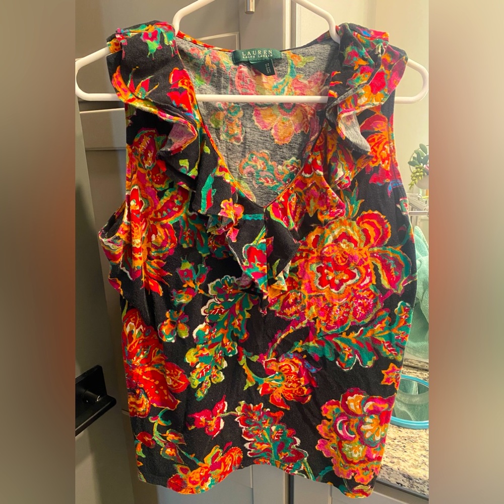 Lauren by Ralph Lauren colorful sleeveless V neck with a double ruffle.  Size L
